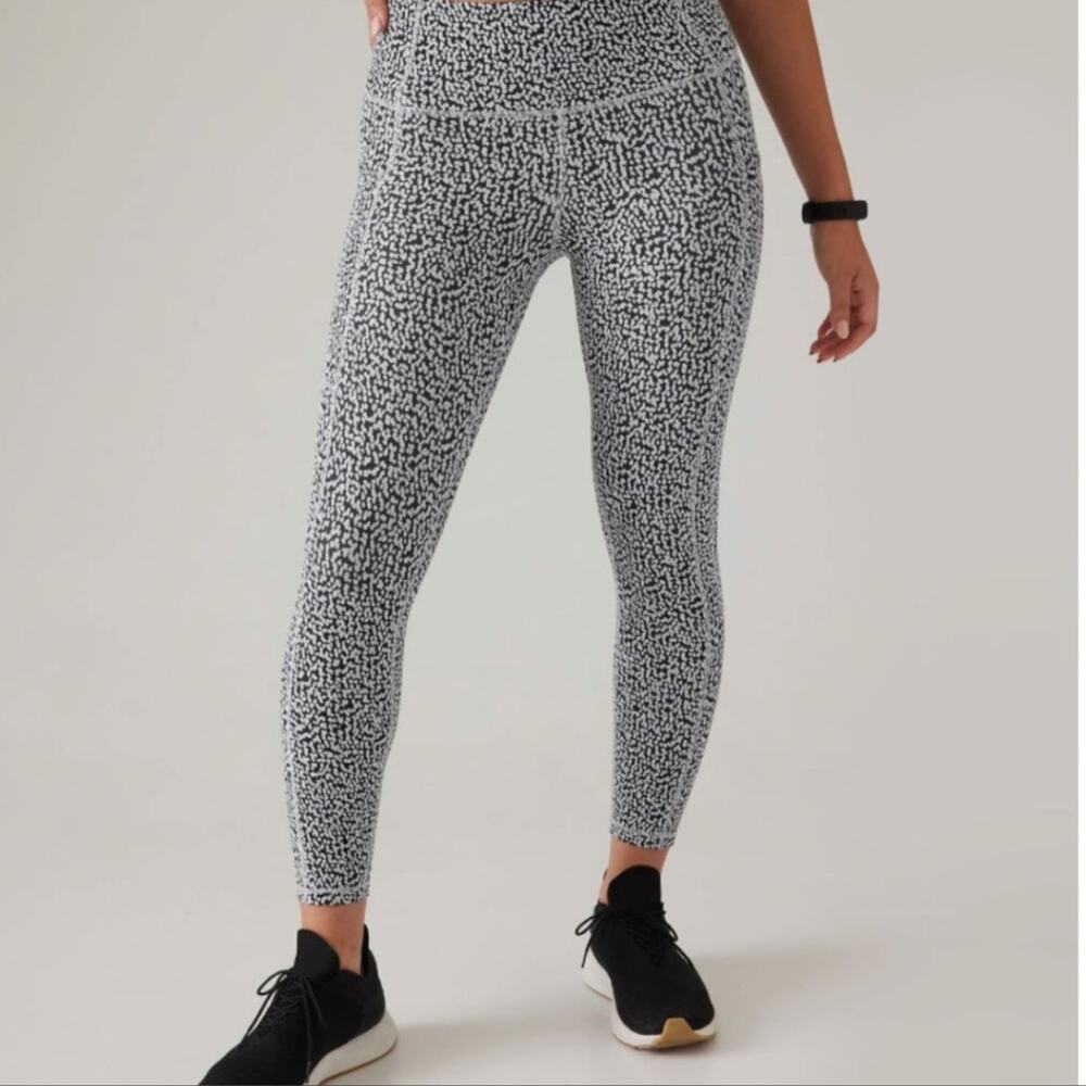 Athleta Leggings Womens XS Black‎ 7/8 Gym Activewear Athleisure
